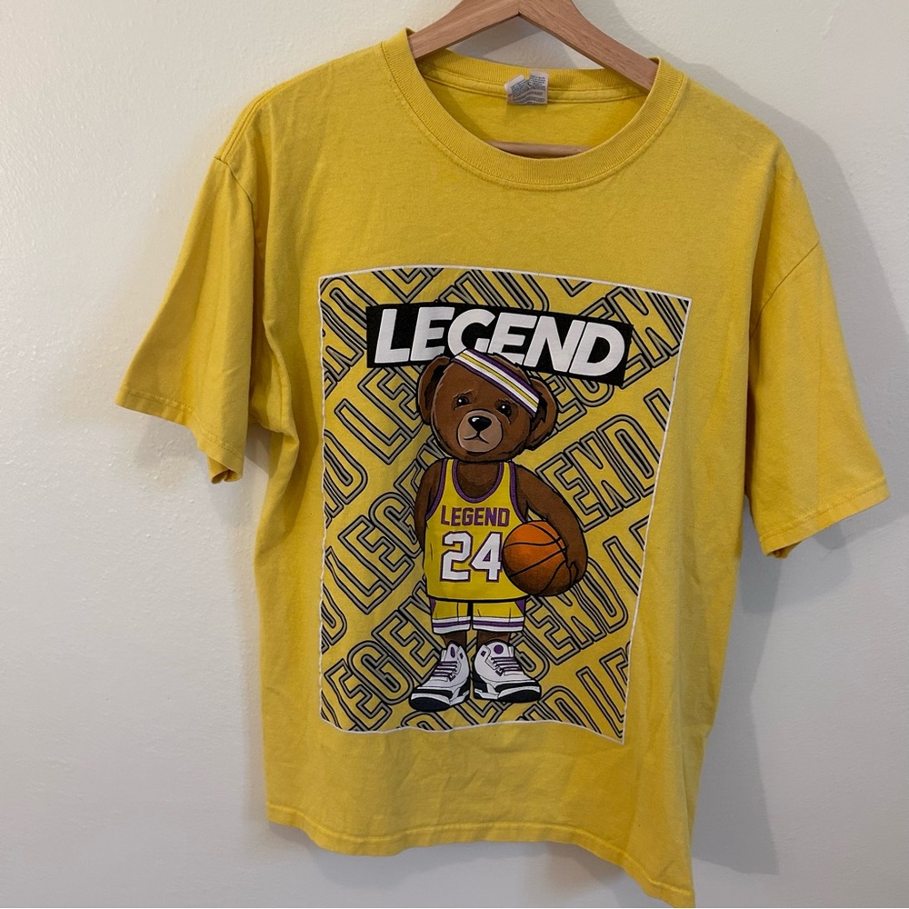 Tee Shirt Bear Legend 24 Kobe Bryant Yellow Mens Large